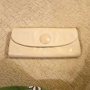 Hobo cream leather clutch